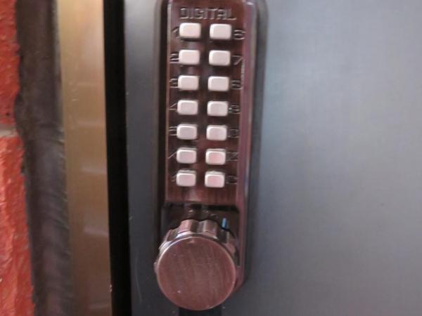 Sapporo Guest House Nariya : photo 6 de la chambre petite chambre lits jumeaux