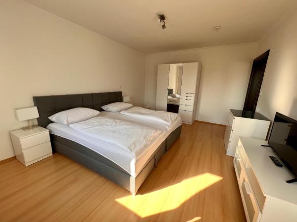 Altstadthotel Hayk am Rhein : photo 4 de la chambre superior apartment no rhine river view 