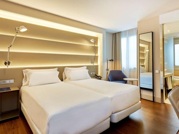 NH Sants Barcelona : photo 3 de la chambre chambre double ou lits jumeaux supérieure