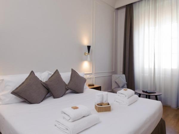 Hotel Lungarno Vespucci 50 : photo 2 de la chambre chambre lit queen-size deluxe