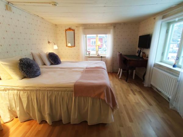 Riddersviks Herrgård : photo 7 de la chambre chambre lits jumeaux