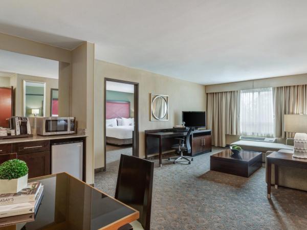Crowne Plaza Houston Galleria Area, an IHG Hotel : photo 7 de la chambre suite 2 chambres