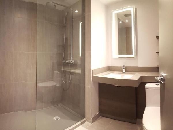 Novotel Montreal Center : photo 4 de la chambre chambre double supérieure avec deux lits doubles