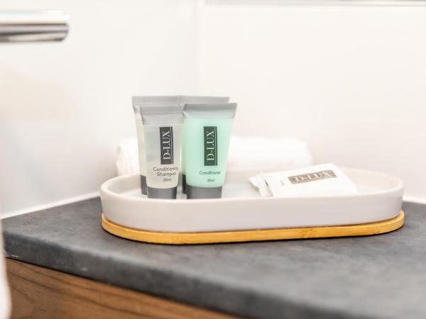 Salisbury Hotel Motel : photo 5 de la chambre chambre lit queen-size 