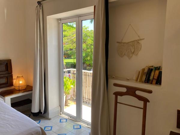 Hotel La Piazzetta : photo 2 de la chambre chambre double avec 2 lits doubles - vue sur parc