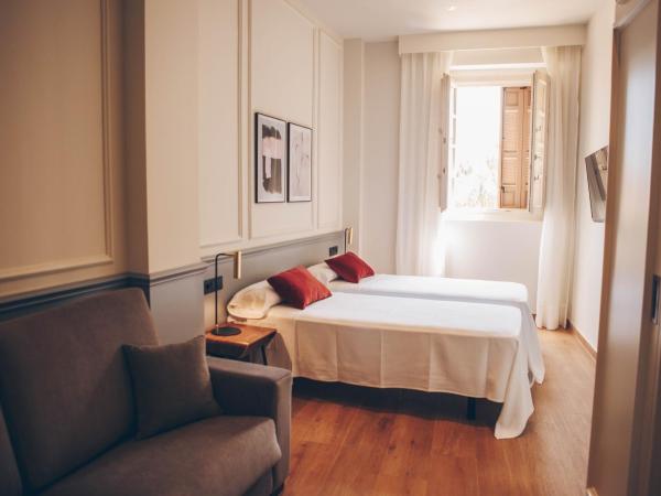 Alcazaba Premium Hotel : photo 5 de la chambre chambre double ou lits jumeaux supérieure