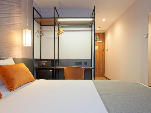 DWO Yuste Alcalá : photo 1 de la chambre chambre double