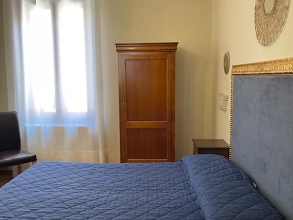 Hotel Guerrato : photo 3 de la chambre chambre double avec salle de bains commune