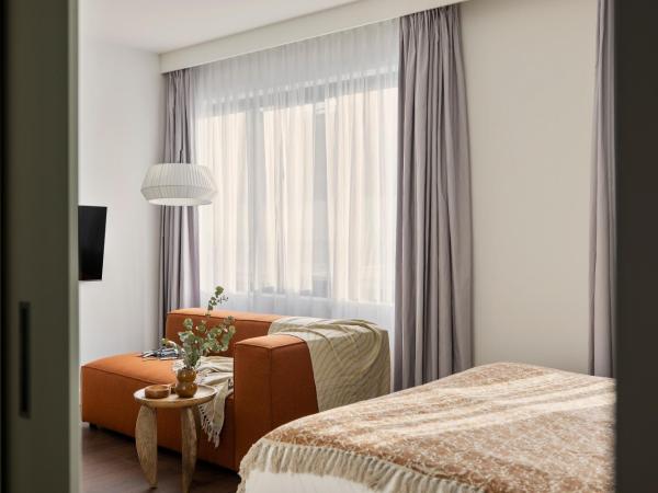 COVE Centrum : photo 4 de la chambre studio - accessible aux personnes à mobilité réduite