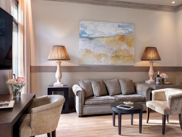 Duquesa de Cardona Hotel 4 Sup by Grup Duquessa : photo 1 de la chambre suite junior