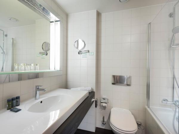 Holiday Inn Berlin City-West, an IHG Hotel : photo 3 de la chambre chambre double standard