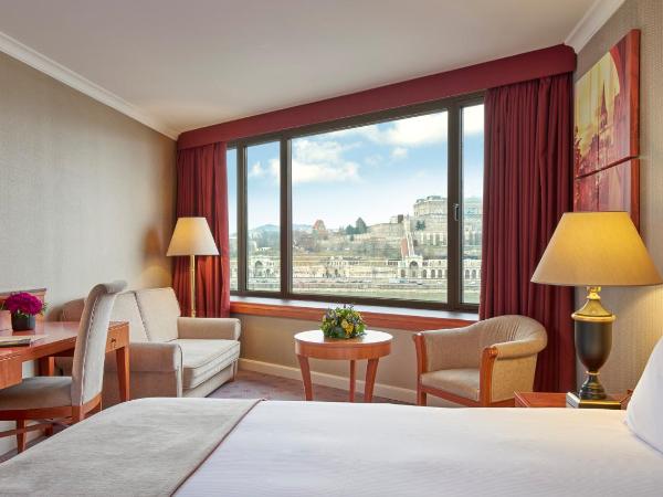 InterContinental Budapest, an IHG Hotel : photo 3 de la chambre chambre lit king-size première - vue sur rivière