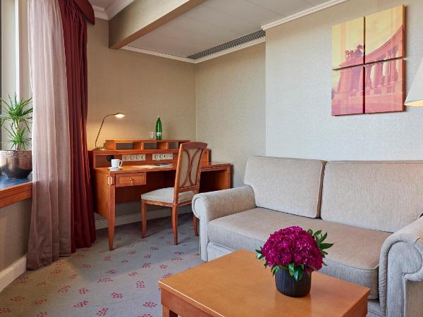 InterContinental Budapest, an IHG Hotel : photo 1 de la chambre suite junior - vue sur fleuve