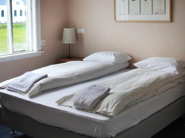 Downtown Guesthouse Reykjavik : photo 4 de la chambre chambre double ou lits jumeaux avec salle de bains commune