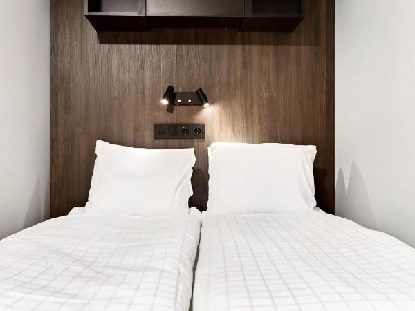 Sure Hotel Studio by Best Western Bromma : photo 7 de la chambre chambre standard lits jumeaux sans fenêtre