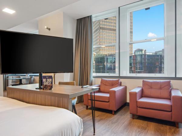 Roomzzz Manchester Victoria : photo 5 de la chambre appartement supérieur