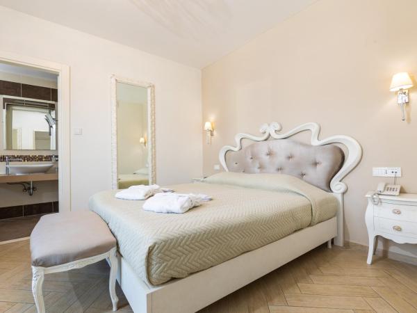 Grand Hotel Park : photo 5 de la chambre chambre double ou lits jumeaux avec balcon - annexe villa