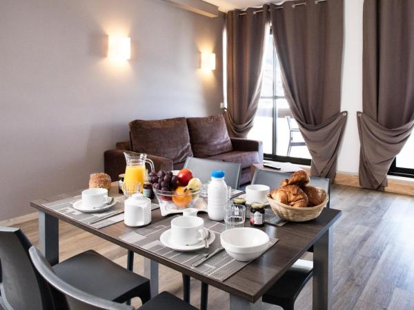 SOWELL RESIDENCES Pierre Blanche : photo 5 de la chambre studio (2 adultes)