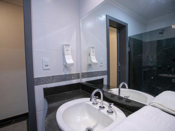 Da Vinci Hotel & Conventions : photo 9 de la chambre studio standard