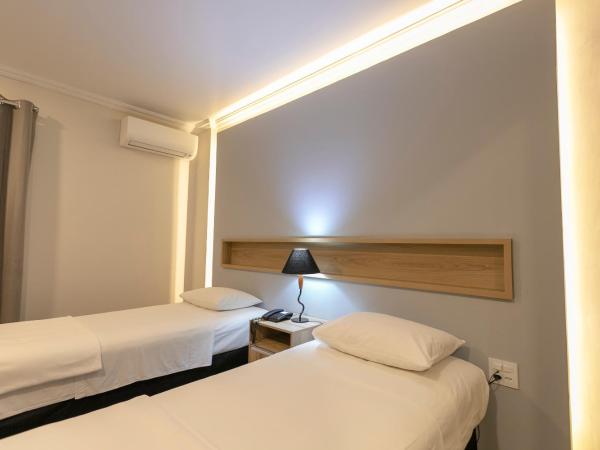 Da Vinci Hotel & Conventions : photo 2 de la chambre studio standard