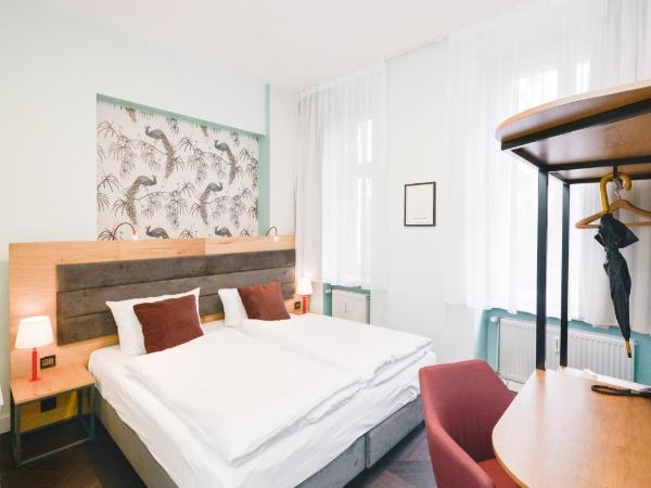 AMC Hotel - Schöneberg : photo 1 de la chambre chambre double Économique