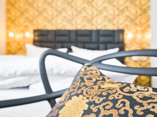 AMC Hotel - Schöneberg : photo 10 de la chambre grande chambre double 