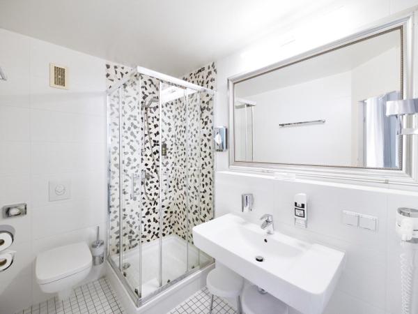 AMC Hotel - Schöneberg : photo 9 de la chambre chambre double deluxe