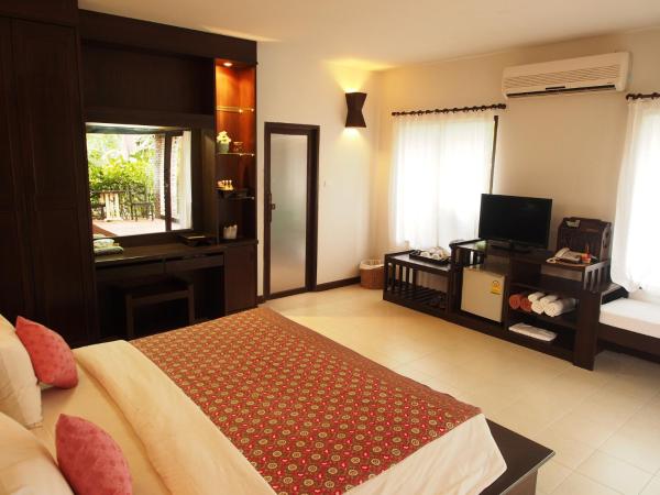 Tropicana Lanta Resort : photo 4 de la chambre chambre double de luxe côté piscine