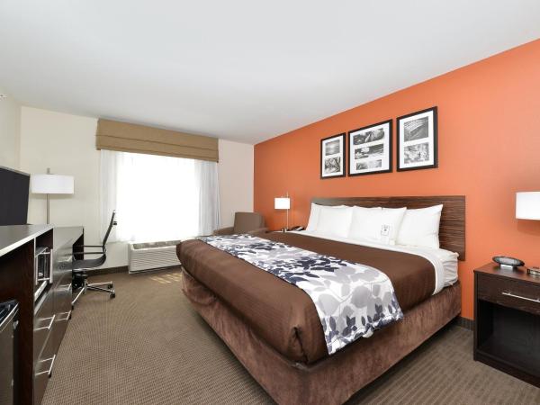 Sleep Inn & Suites And Conference Center Downtown : photo 8 de la chambre chambre lit king-size - non-fumeurs