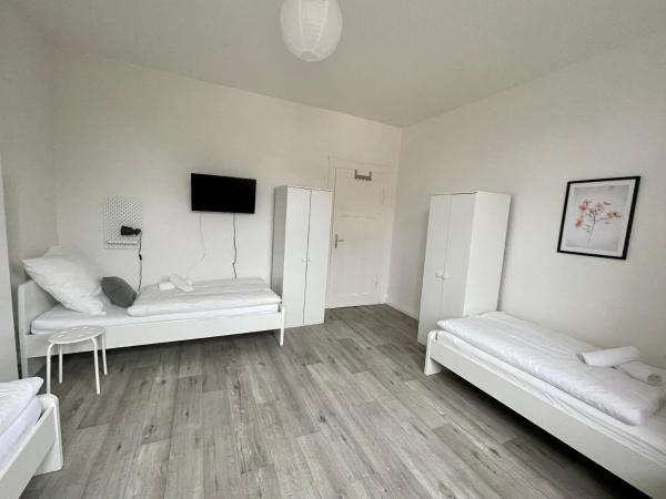 Schlafkonzept Hannover : photo 7 de la chambre chambre familiale avec salle de bains