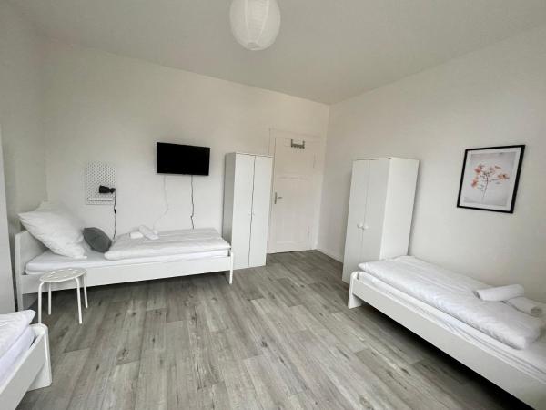 Schlafkonzept Hannover : photo 8 de la chambre chambre familiale avec salle de bains