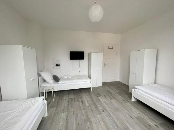 Schlafkonzept Hannover : photo 4 de la chambre chambre familiale avec salle de bains