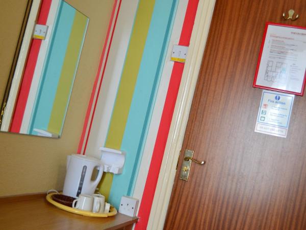 Oak Lea Hotel : photo 2 de la chambre chambre quadruple standard