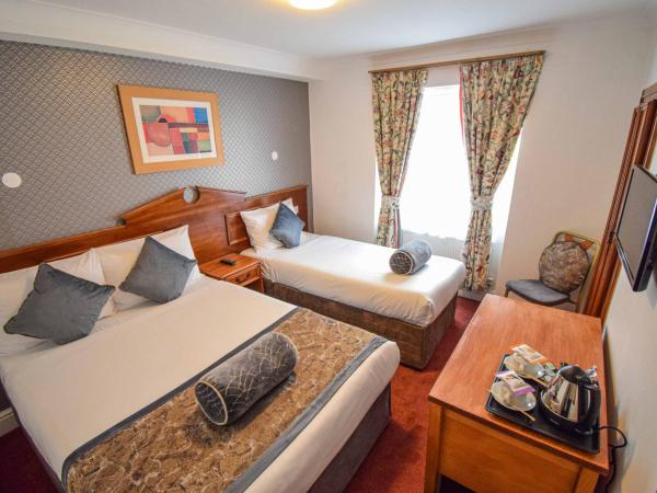 Pembridge Palace Hotel : photo 4 de la chambre chambre triple