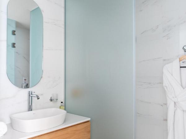 The City Hotel & Suites : photo 5 de la chambre suite junior - vue sur piscine