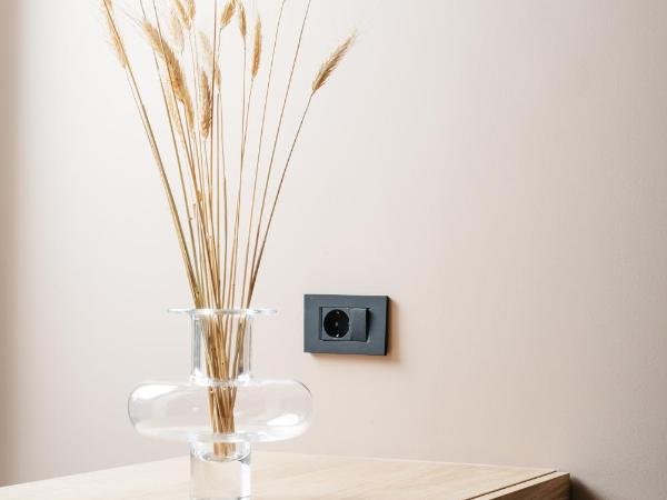 The City Hotel & Suites : photo 4 de la chambre suite exécutive avec balcon - vue sur ville