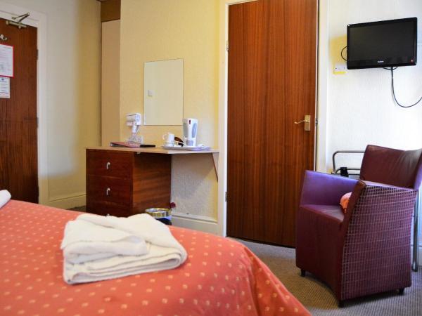 Oak Lea Hotel : photo 2 de la chambre chambre familiale avec douche