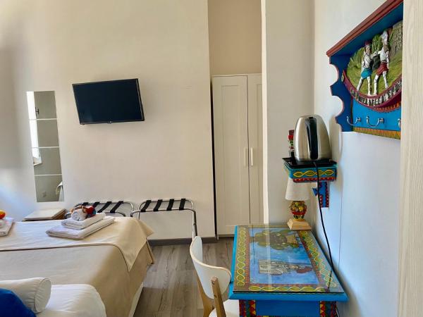 Chiaro di Luna : photo 5 de la chambre chambre double avec balcon - vue latérale sur mer