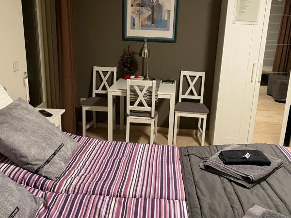 B&B Maison Saint Tropez Eindhoven : photo 1 de la chambre chambre deluxe (2 adultes + 1 enfant)