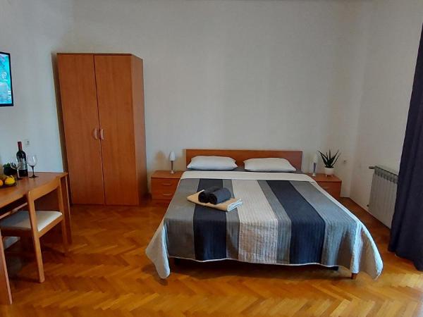 Villa Salvia Rooms and Apartments : photo 4 de la chambre appartement avec terrasse