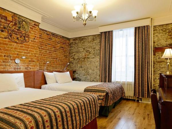 Hôtel Manoir de l'Esplanade : photo 1 de la chambre chambre deluxe avec 2 lits queen-size