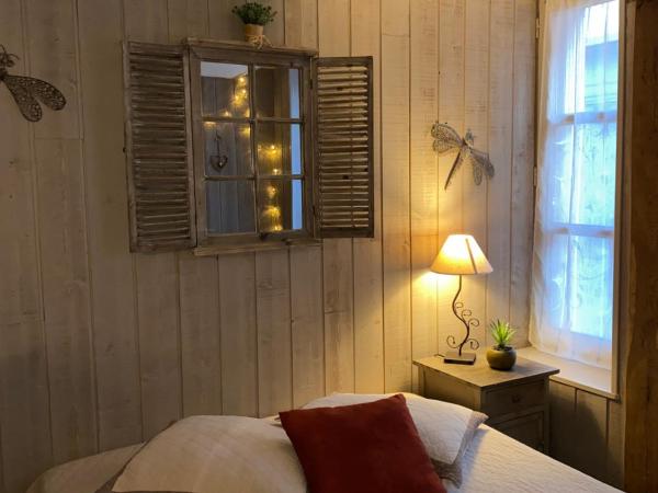 Au Bois Normand : photo 1 de la chambre chambre double