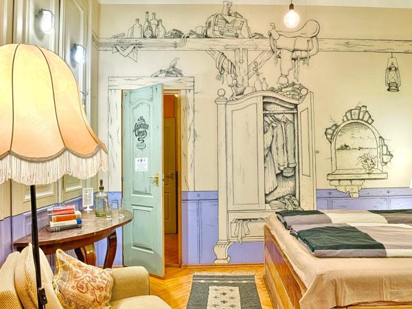 Lavender Circus Hostel, Doubles & Ensuites : photo 1 de la chambre chambre double avec salle de bains privative