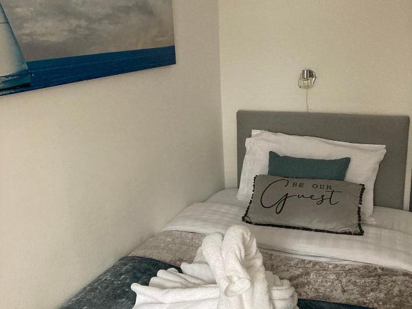 Kings Boutique Hotel : photo 3 de la chambre chambre simple avec salle de bains privative