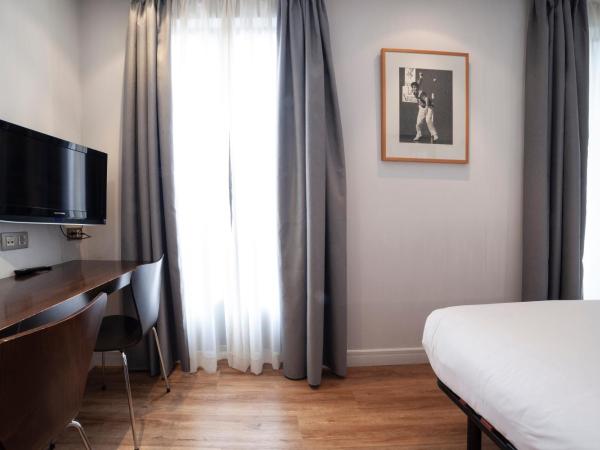 Petit Palace Arana Bilbao : photo 9 de la chambre chambre double ou lits jumeaux (1-2 adultes)