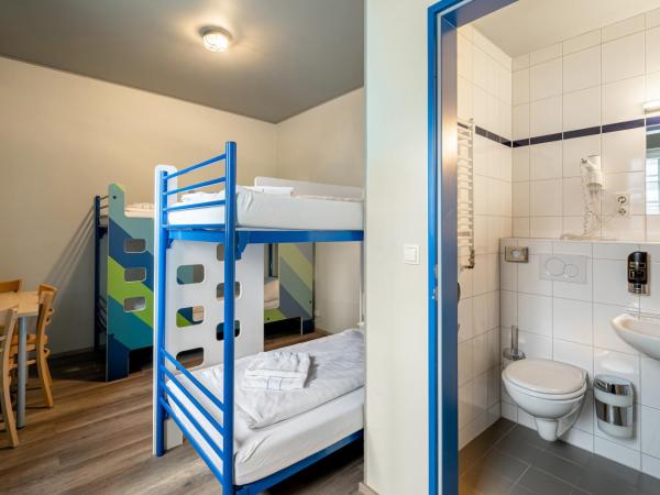 a&o Salzburg Hauptbahnhof : photo 4 de la chambre chambre quadruple