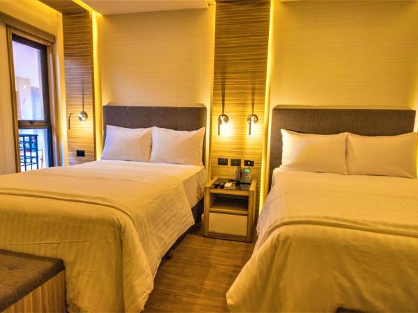 Hotel Plaza by Kavia : photo 2 de la chambre chambre double standard avec 2 lits doubles
