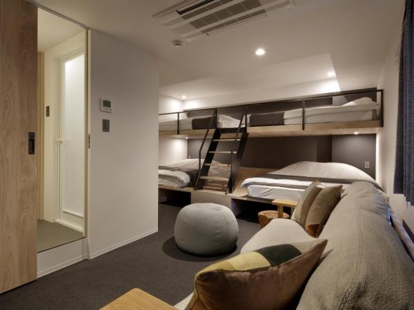 Piece Hostel Sanjo : photo 2 de la chambre chambre familiale