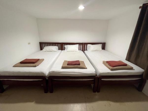 Phi Phi Paradise Hostel : photo 3 de la chambre chambre triple