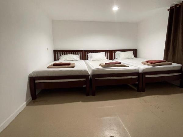 Phi Phi Paradise Hostel : photo 6 de la chambre chambre triple